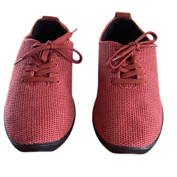Unisex Arcopedico knit shoe. Made in Portugal. Size 42 GUC - Picture 4 of 12
